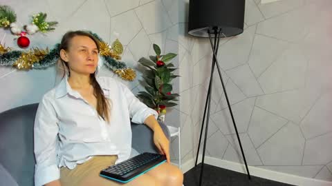 lillian_white1 online show from January 2025 04:28:02 AM