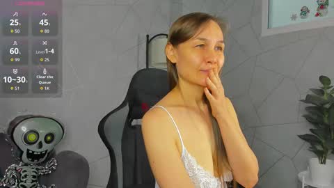 lillian_white1 online show from November 2025 07:32:01 AM