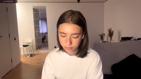 Amelia online show from March 2026 06:03:01 AM