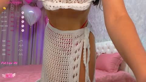 Snapshot of lilliasweety chatting on December 2024 02:58:02 AM Lara Angel online show from December 2024 02:58:02 AM
