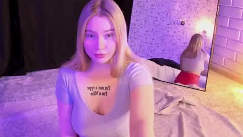 lillie_berry online show from November 2025 04:55:02 AM