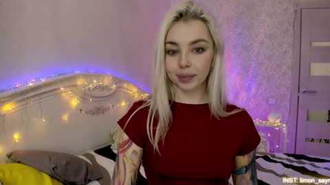 LilliMoore online show from February 2026 02:53:01 AM