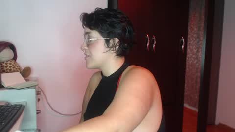 lillith online show from April 2026 02:50:01 AM