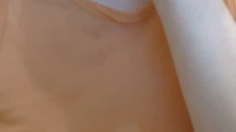 Lilu online show from October 2025 08:30:02 PM