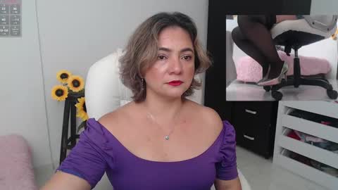 Lilly online show from December 2024 11:51:01 PM