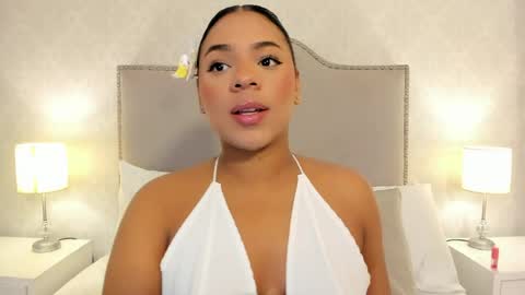 Lilly  online show from May 2026 09:09:01 PM