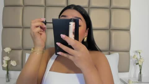 Lilly  online show from June 2026 04:41:02 AM