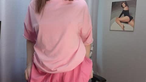 Snapshot of lillyfan_x chatting on May 2026 04:07:01 AM LillyFan X online show from May 2026 04:07:01 AM