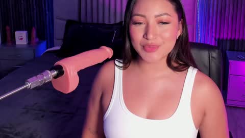 Lilly Ortiz online show from January 2025 08:29:01 PM