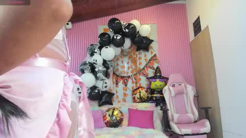 lillyy16 online show from October 2025 11:00:01 AM