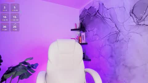  Lilo  online show from December 2025 04:20:02 AM