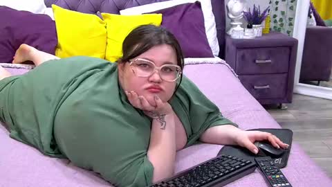 LiloLewins online show from January 2025 04:26:01 PM