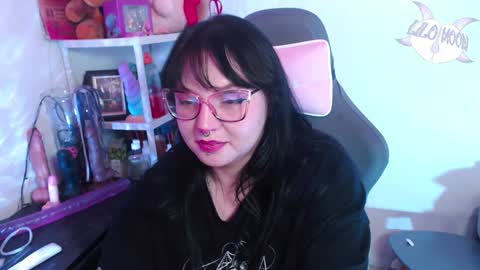 Snapshot of lilomoon69 chatting on December 2024 05:38:02 AM Lilo online show from December 2024 05:38:02 AM