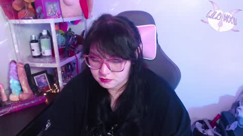 Snapshot of lilomoon69 chatting on January 2025 02:38:01 AM Lilo online show from January 2025 02:38:01 AM