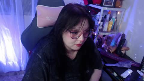 Snapshot of lilomoon69 chatting on February 2025 07:30:02 AM Lilo online show from February 2025 07:30:02 AM