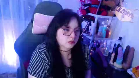Snapshot of lilomoon69 chatting on February 2025 04:18:02 AM Lilo online show from February 2025 04:18:02 AM