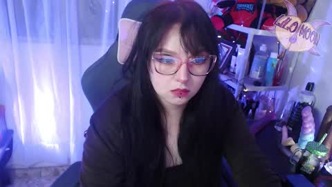 Snapshot of lilomoon69 chatting on February 2025 03:44:02 AM Lilo online show from February 2025 03:44:02 AM