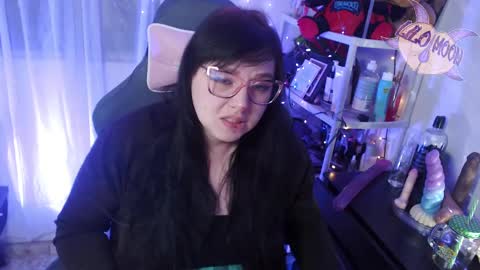 Snapshot of lilomoon69 chatting on February 2025 06:49:02 AM Lilo online show from February 2025 06:49:02 AM