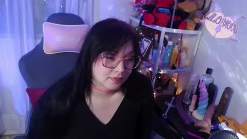 Snapshot of lilomoon69 chatting on March 2025 07:08:02 AM Lilo online show from March 2025 07:08:02 AM