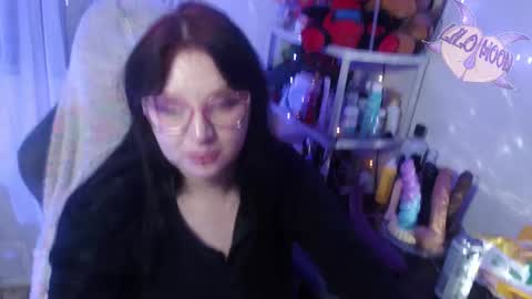 Snapshot of lilomoon69 chatting on March 2025 07:30:01 AM Lilo online show from March 2025 07:30:01 AM
