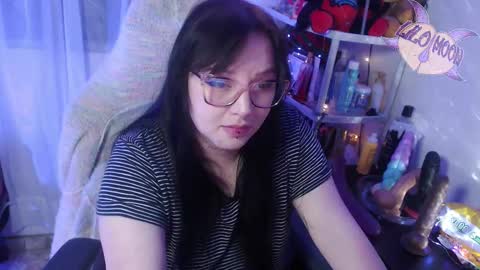 Snapshot of lilomoon69 chatting on March 2025 05:28:01 AM Lilo online show from March 2025 05:28:01 AM