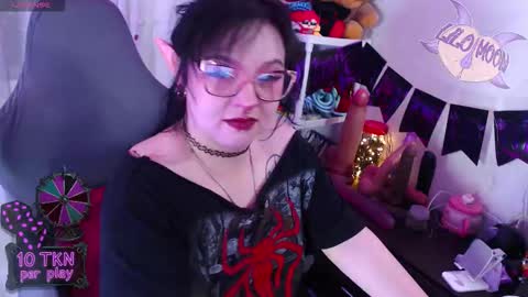 Snapshot of lilomoon69 chatting on November 2025 03:35:01 PM Lilo online show from November 2025 03:35:01 PM