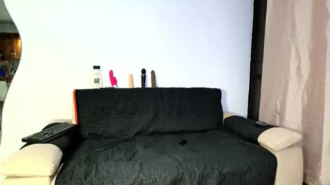 vanessa online show from December 2025 12:06:01 AM