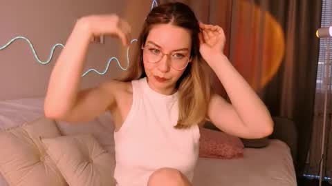 Lilo online show from October 2025 01:58:01 AM