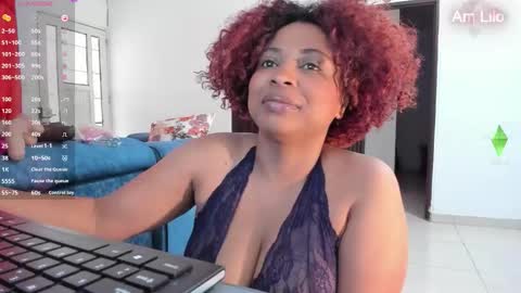 Snapshot of lilotoronto chatting on October 2025 12:56:01 PM lilotoronto online show from October 2025 12:56:01 PM