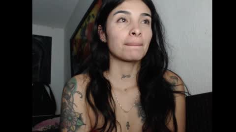 lil palacio online show from February 2025 09:59:02 AM