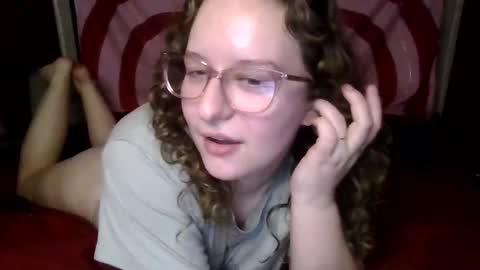 LilPies  online show from February 2025 04:32:02 AM