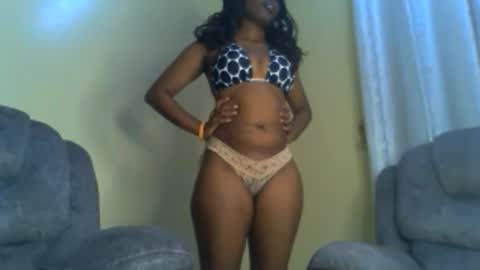 Snapshot of lilpretty16 chatting on June 2026 04:00:02 PM lilpretty16 online show from June 2026 04:00:02 PM