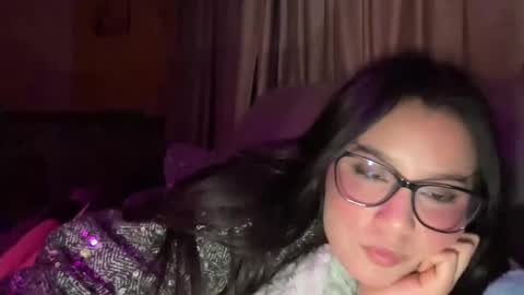 Snapshot of lilprincessxoxo_ chatting on February 2025 05:48:02 AM lilprincessxoxo_ online show from February 2025 05:48:02 AM