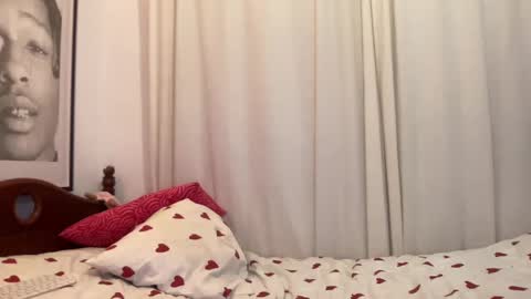 Snapshot of lilprincessxoxo_ chatting on September 2025 04:34:02 AM lilprincessxoxo_ online show from September 2025 04:34:02 AM