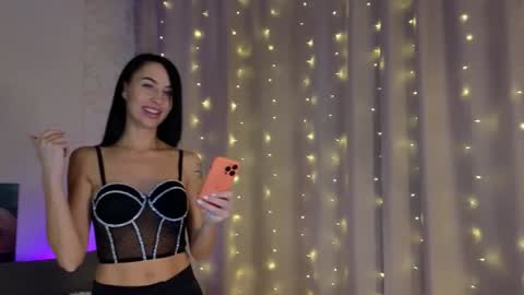 Lilu online show from January 2025 09:48:02 PM