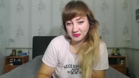lilu_cute25 online show from October 2025 09:00:02 PM