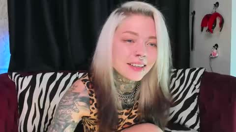 Little slave Kayden online show from September 2025 07:14:02 PM