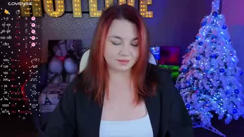 Lilu online show from December 2025 12:11:02 PM