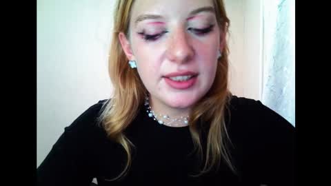 lily_ember online show from September 2025 08:11:02 PM