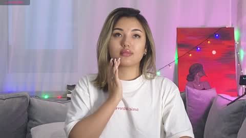 Lily online show from January 2025 05:27:01 AM