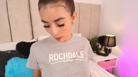 Snapshot of lily_greey chatting on February 2025 09:53:02 AM Lily online show from February 2025 09:53:02 AM