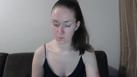 Snapshot of lily_love_x chatting on March 2026 05:25:01 AM lily_love_x online show from March 2026 05:25:01 AM