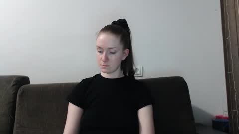 Snapshot of lily_love_x chatting on April 2026 10:51:02 PM lily_love_x online show from April 2026 10:51:02 PM
