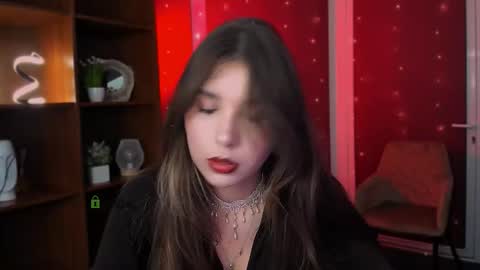 Lily online show from November 2025 07:14:01 PM