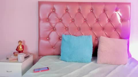 lily_rose0 online show from April 2026 09:26:02 PM