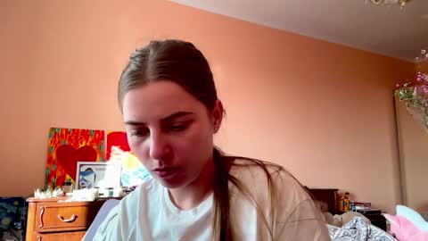 Snapshot of lily_smily chatting on February 2025 10:47:02 AM Lily online show from February 2025 10:47:02 AM