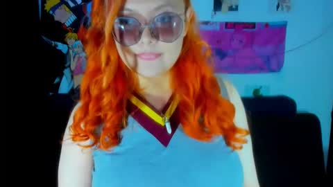 Snapshot of lily_stone04 chatting on December 2024 07:43:01 AM lily_stone04 online show from December 2024 07:43:01 AM