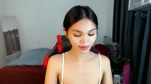 Snapshot of lily_summer23 chatting on May 2026 06:21:02 AM Youre pleasure Lily online show from May 2026 06:21:02 AM