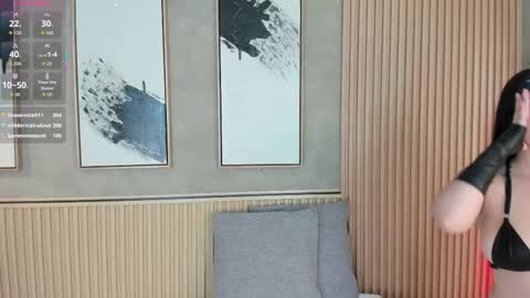 Lily online show from December 2025 07:18:01 PM