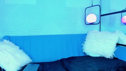 Snapshot of lily_waist chatting on January 2025 10:08:02 PM lily_waist online show from January 2025 10:08:02 PM
